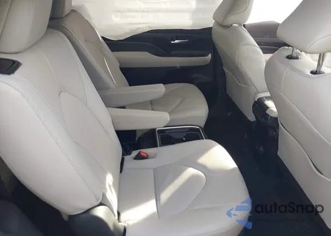 2025 Toyota Grand Highlander Limited from USA, damaged, VIN 5TDAAAB57SS087041